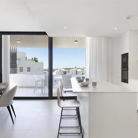 Exclusive 3-bedroom In Higueron Apartamento Fuengirola