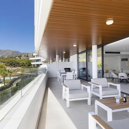 Exclusive 3-bedroom In Higueron Apartamento